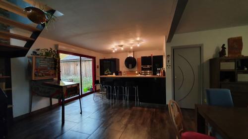 Pièce de vie-cuisine